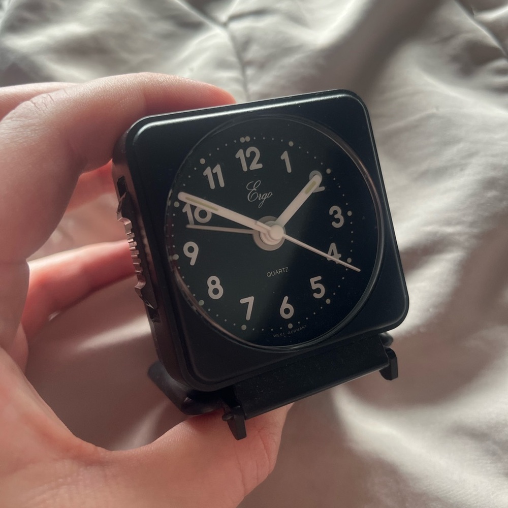Vintage Ergo Black Quartz Travel Alarm Clock